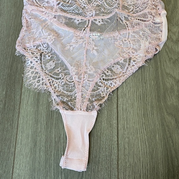 Free People Showoff Lace Bodysuit Ballet Combo S - Picture 4 of 14